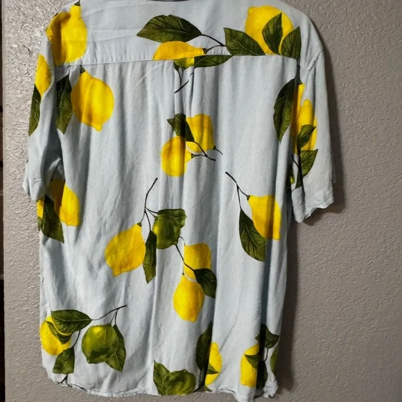 Original Use Lemon‑Print Button‑Up Shirt · Men’s Large · Tropical Summer Top - Picture 4 of 4